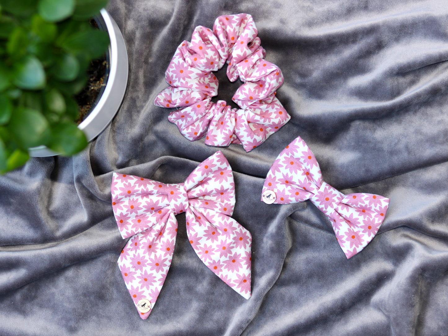 Pink Daisy Bow, Sailor bow and Scrunchies